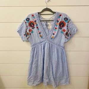 Altar’d State Women’s Top, Size Large, Blue/White Stripe with Floral detail